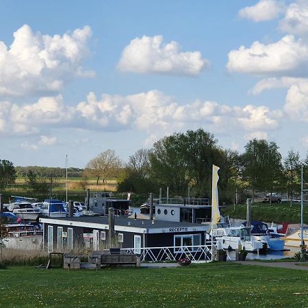 Hausboot Lucky Apartamento Hattem Exterior foto
