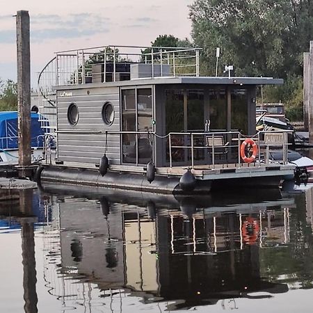 Hausboot Lucky Apartamento Hattem Exterior foto