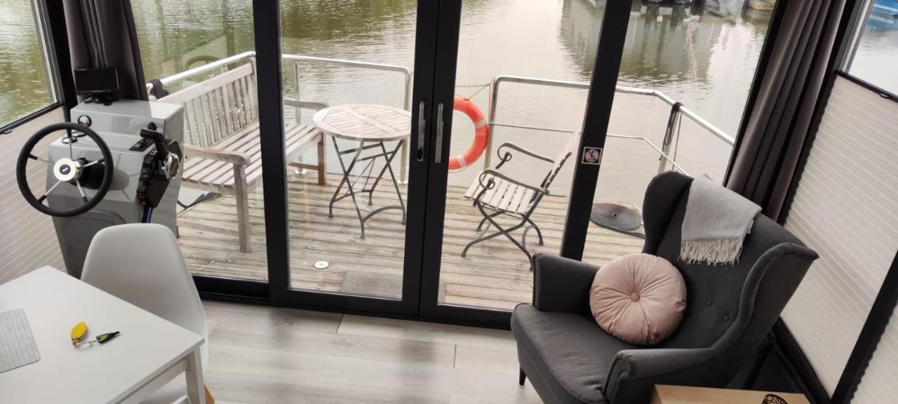 Hausboot Lucky Apartamento Hattem Exterior foto